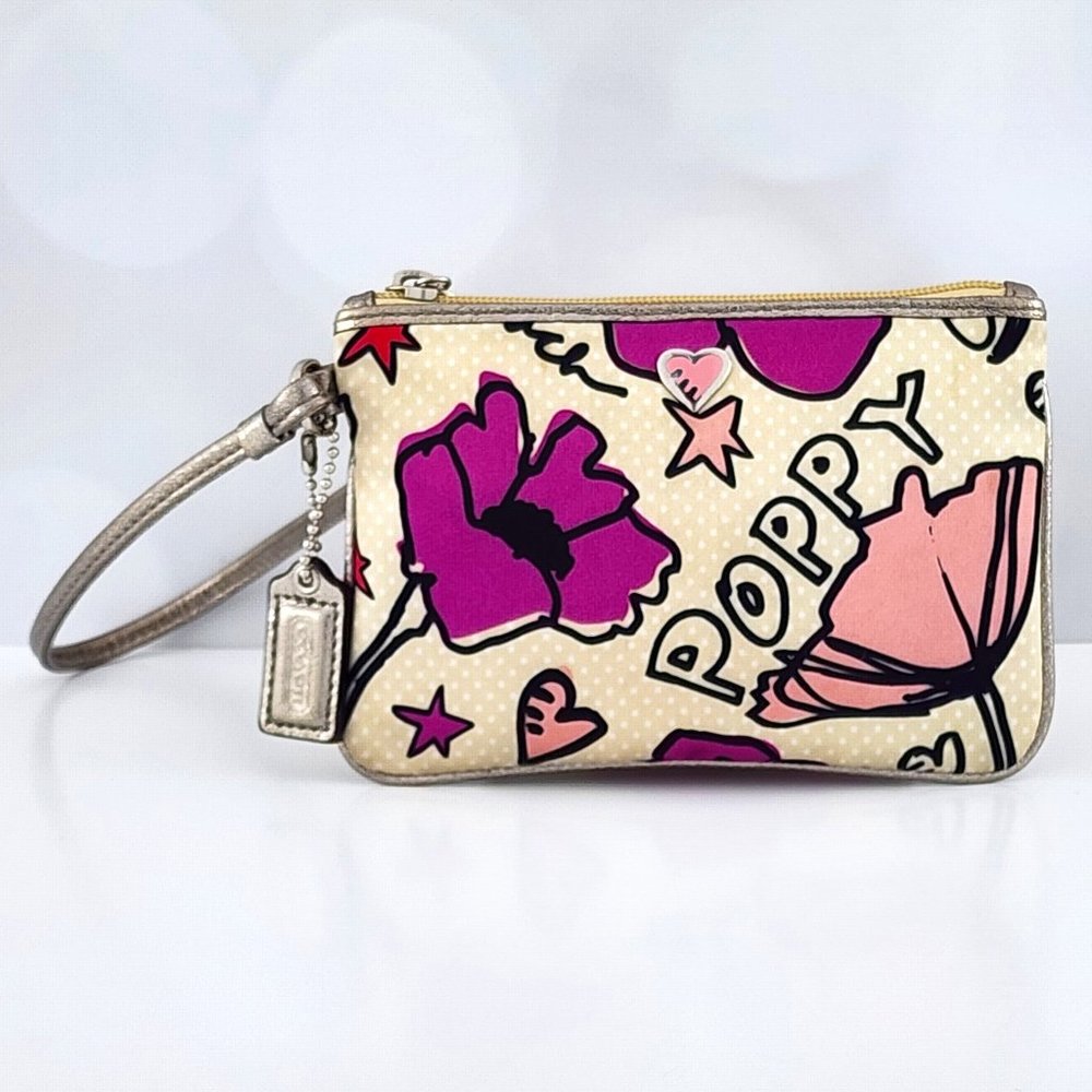Coach Poppy Collection Wristlet RARE